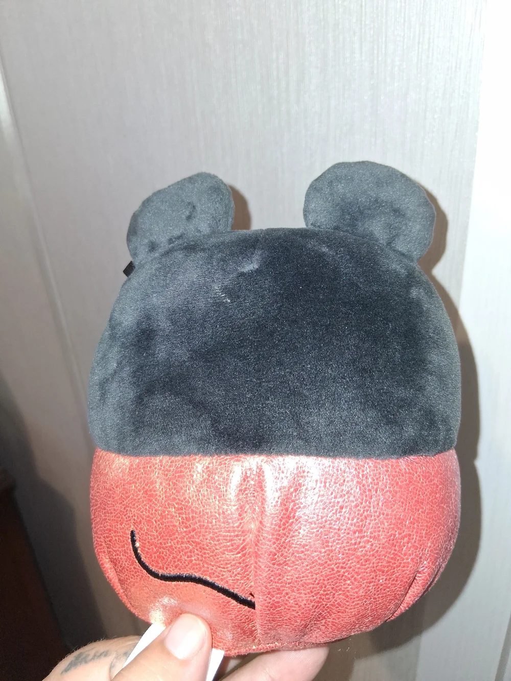 Disney Mickey Mouse Mini Plush Stuffed Animal Toy Black & Red Under 6 in